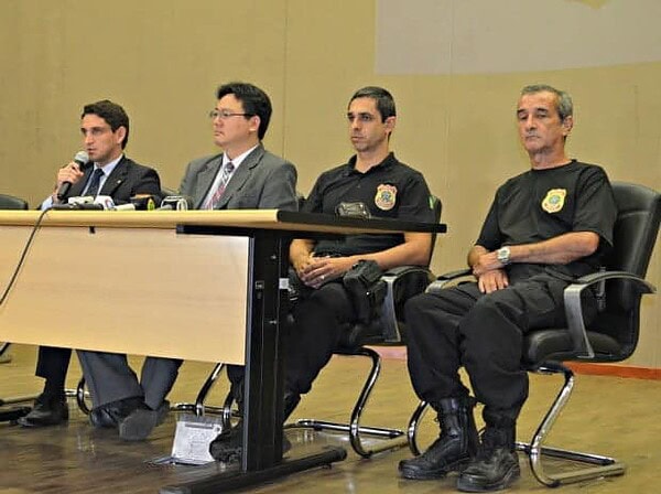 PF prendeu 15 pessoas suspeitas por tráfico de drogas, quadrilha movimentava mais de R$ 400 mil por mês