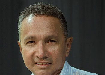 ARTIGO CLÁUDIO MOTTA: Dois raios de sol e meio palmo de lua