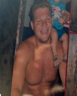 Casal mata homem a facadas em via pública e é linchado por populares 1 Fotos: CEDIDA