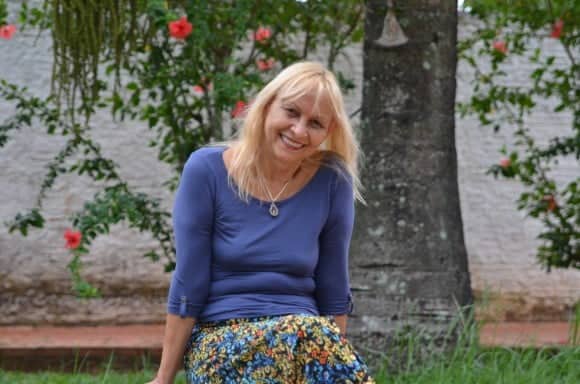 Paciente comemora tratamento com nova medicação contra hepatite C