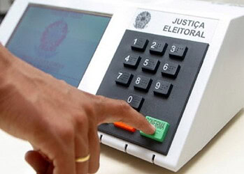 Com corte de mais de R$ 400 milhões, eleições de 2016 podem ser manuais