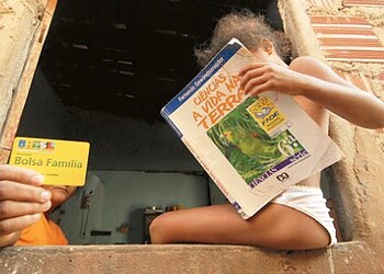 Bolsa pode ser cancelada para mais de mil famílias