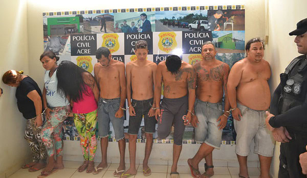 Polícia Civil deflagra Operação Dínamo e prende 32 pessoas