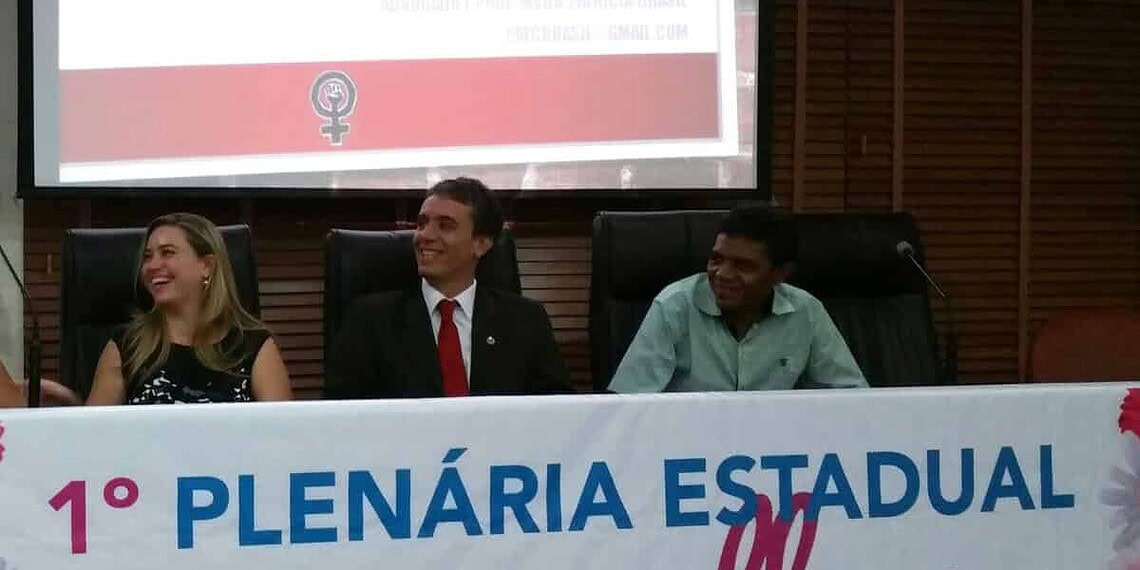 PHS realiza plenária para debater ações de combate à violência contra a mulher 1 Evento contou com a participação do presidente do PHS
