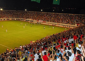 Projeto que libera a venda de bebida alcoólica em estádios é aprovada na Aleac