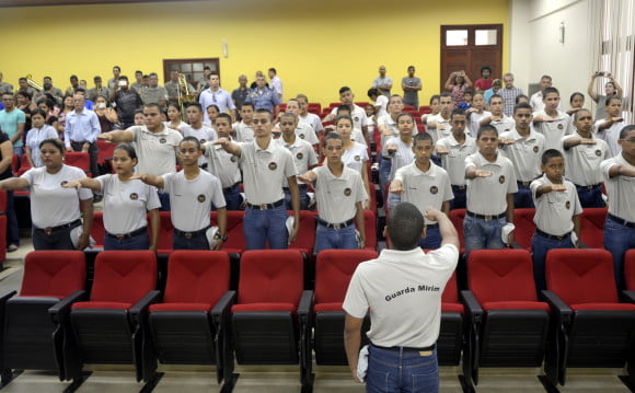 Guarda Mirim da PM forma mais de 40 jovens em Rio Branco