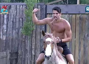 Acreano teve 44,31% dos votos de permanência. (Foto: Reprodução Record)