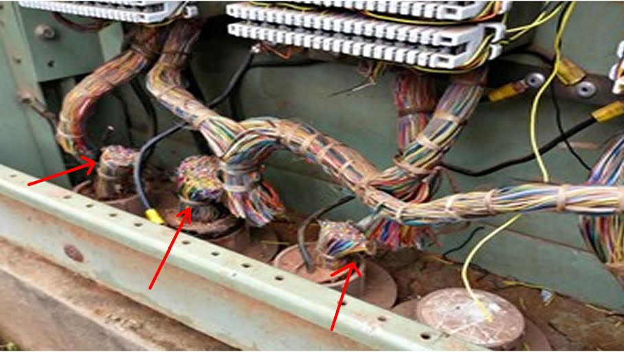 Bando rende vigia invade supermercado e rouba cerca de R 1