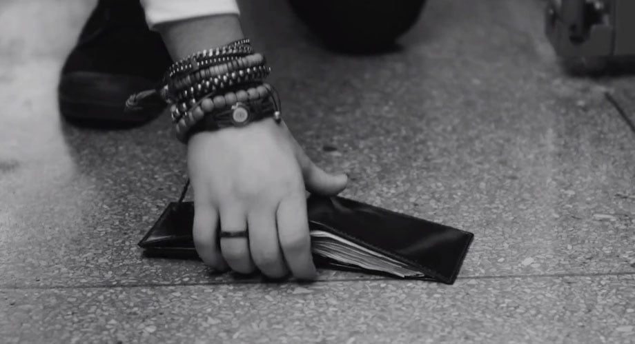 Golpe da carteira é aplicado em banco na capital