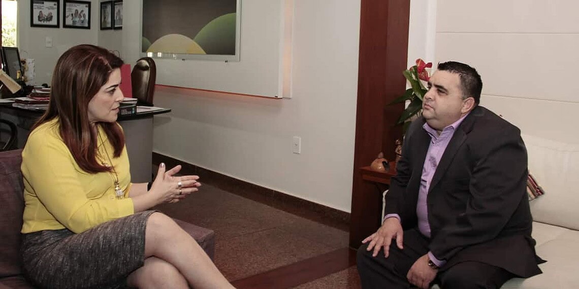 Cônsul cubano conhece o Acre e acompanha o trabalho do Mais Médicos 1 Cônsul cubano conhece o Acre e acompanha o trabalho do Mais Médicos