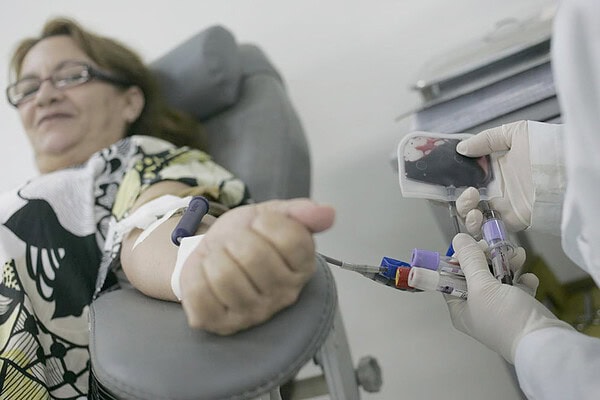 Para quem for fazer doação de sangue, rádio mototaxi garante transporte