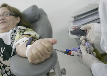 Para quem for fazer doação de sangue, rádio mototaxi garante transporte