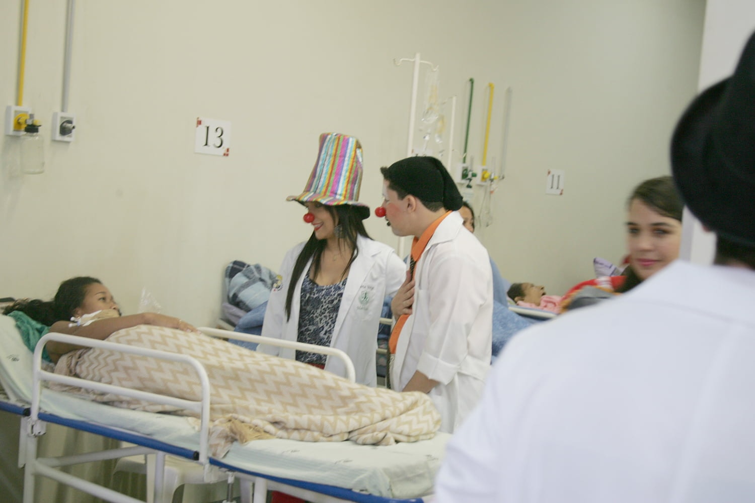 Sexta edição do projeto ArteCura realizado no Huerb foi encerrado nesta quarta-feira, 23 4 Saúde e alegria - OL (5)