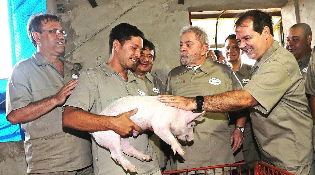 Inauguração do Complexo de Suinocultura é marcada com a presença do ex-presidente Lula