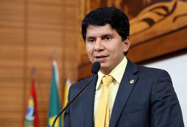 Deputado destaca as atividades na Comissão de Constituição e Justiça da Aleac em 2015