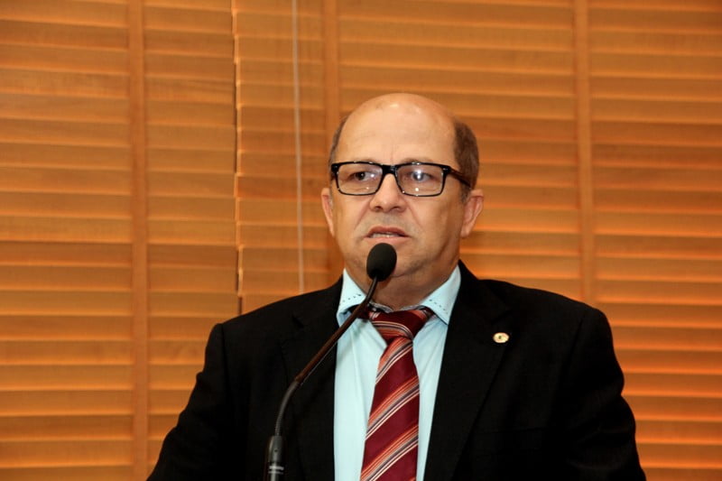 Deputado Jonas Lima chama peemedebistas de ratos ao comentar carta do vice-presidente