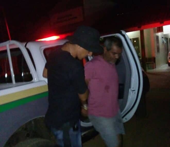 Professor é preso em operação conjunta da Polícia Civil e PRF na BR-317 1 Raimundo estaria transportando a droga para traficante