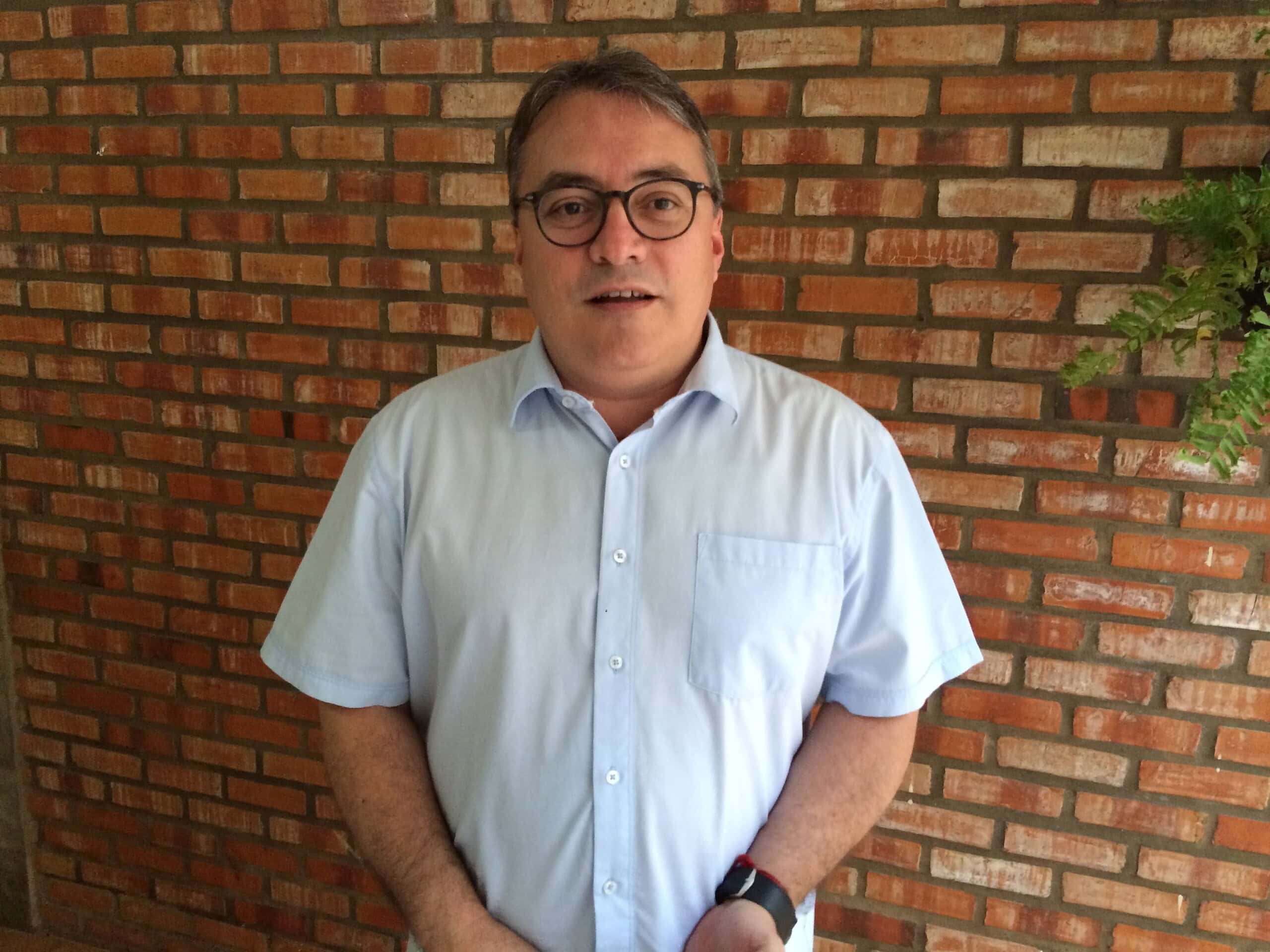 Economista Carlos Franco alerta para um ano difícil: “planejar é necessidade”, aconselha o especialista