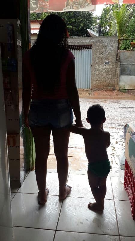 Quando uma dádiva vem cedo demais 2 Yesca Pereira ficou grávida do primeiro filho aos 12 anos