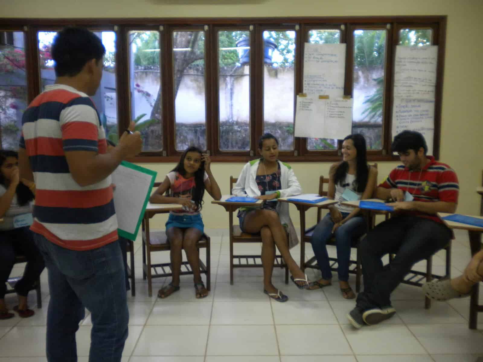 Quando uma dádiva vem cedo demais 5 Secretaria de Saúde promove ações como o projeto “Se Liga Aí” para tentar alertar jovens sobre o assunto