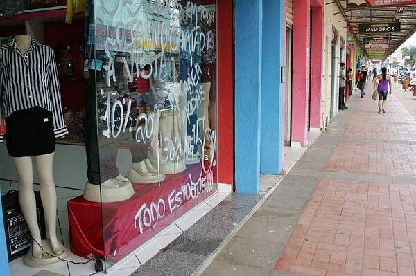 Promoções típicas do período de janeiro ainda ocorrem timidamente em Rio Branco