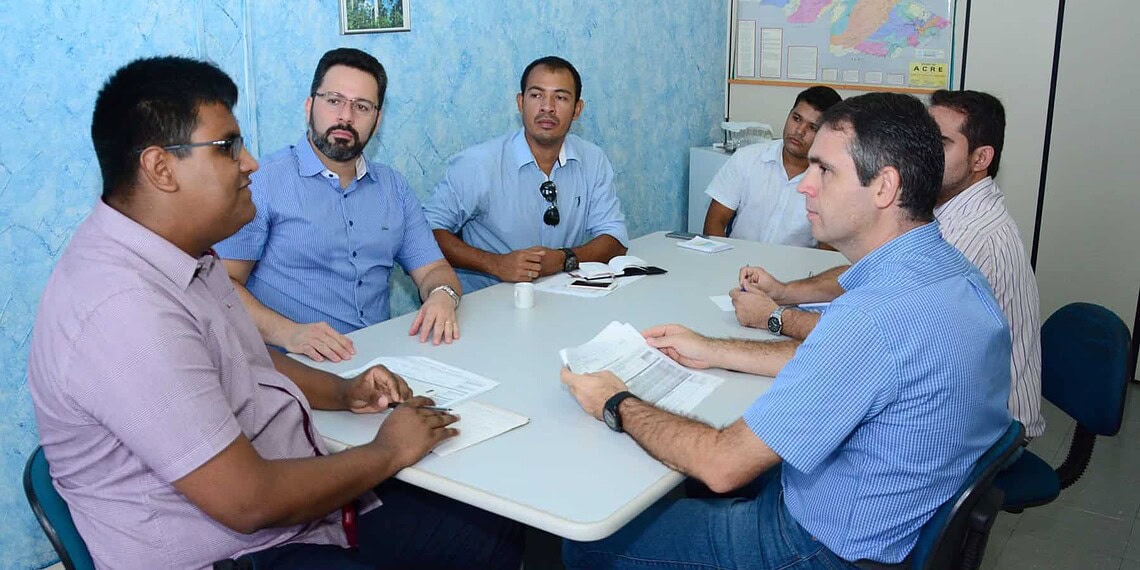 Com apoio do deputado federal Alan Rick, prefeito Marcus Alexandre define convênios com a Funasa
