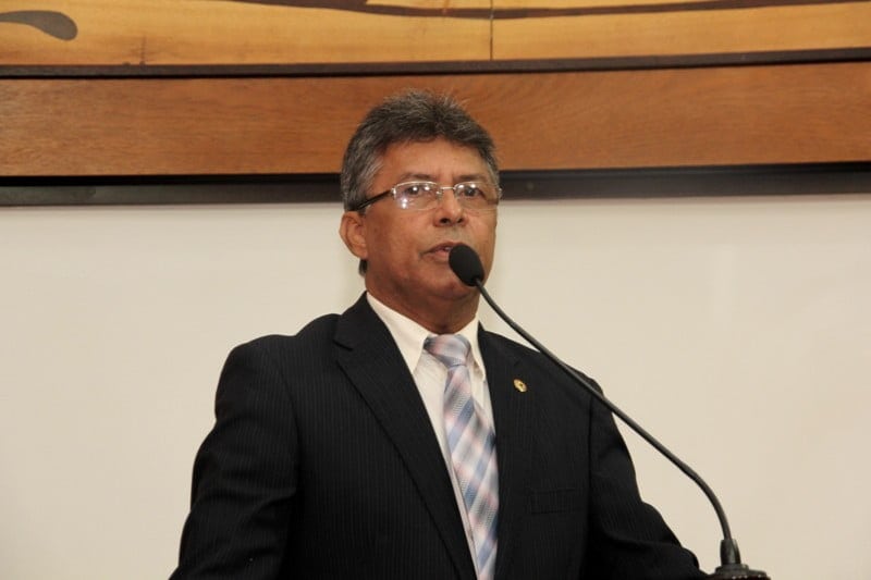 “Se decidirmos lançar candidatura em Rio Branco é porque entendemos que isto é o melhor para a população”.