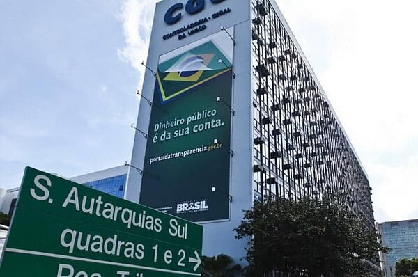 Acre teve 4 servidores expulsos por práticas ilícitas em 2015, diz a CGU