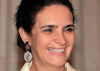 Primeira-dama Marlúcia Cândida desabafa sobre comentários em coluna política virtual